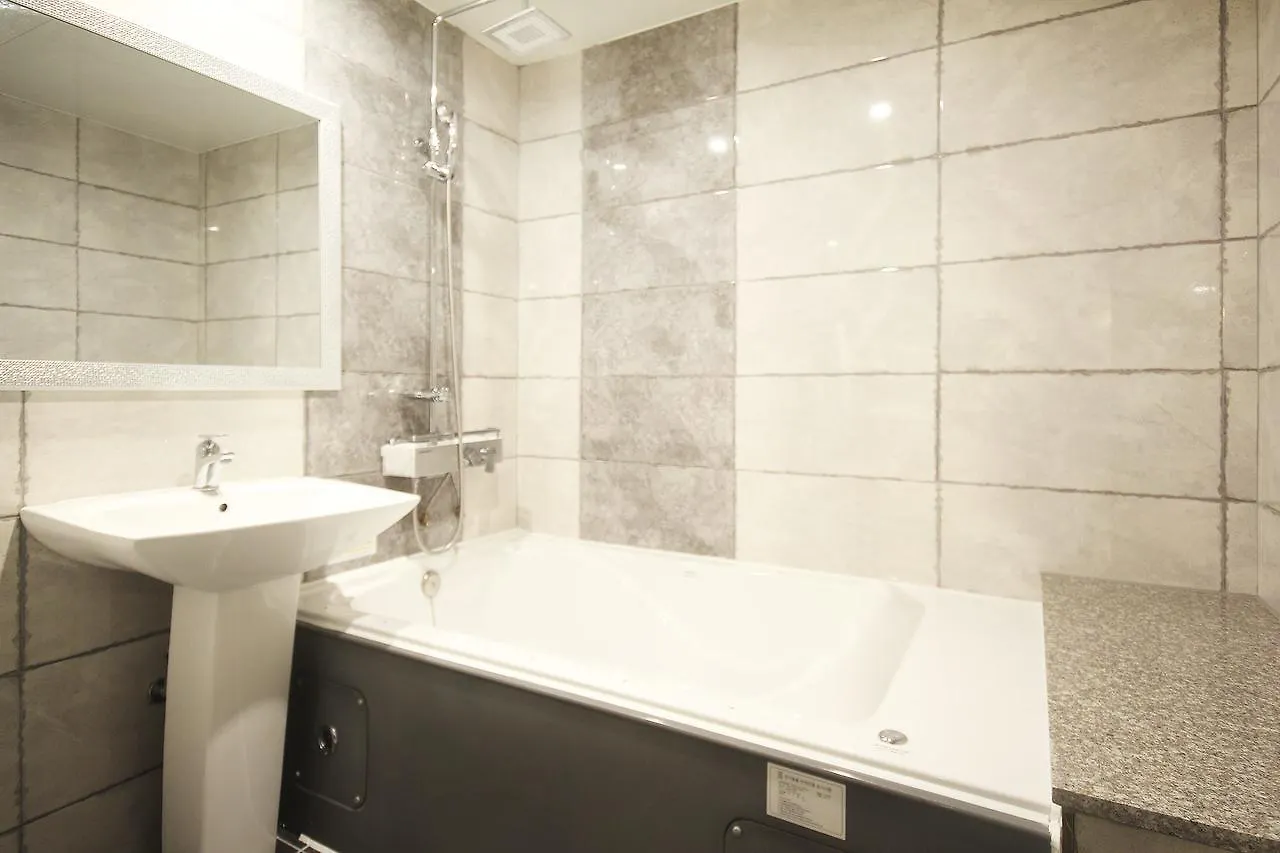 Carino Hotel Busan Motel